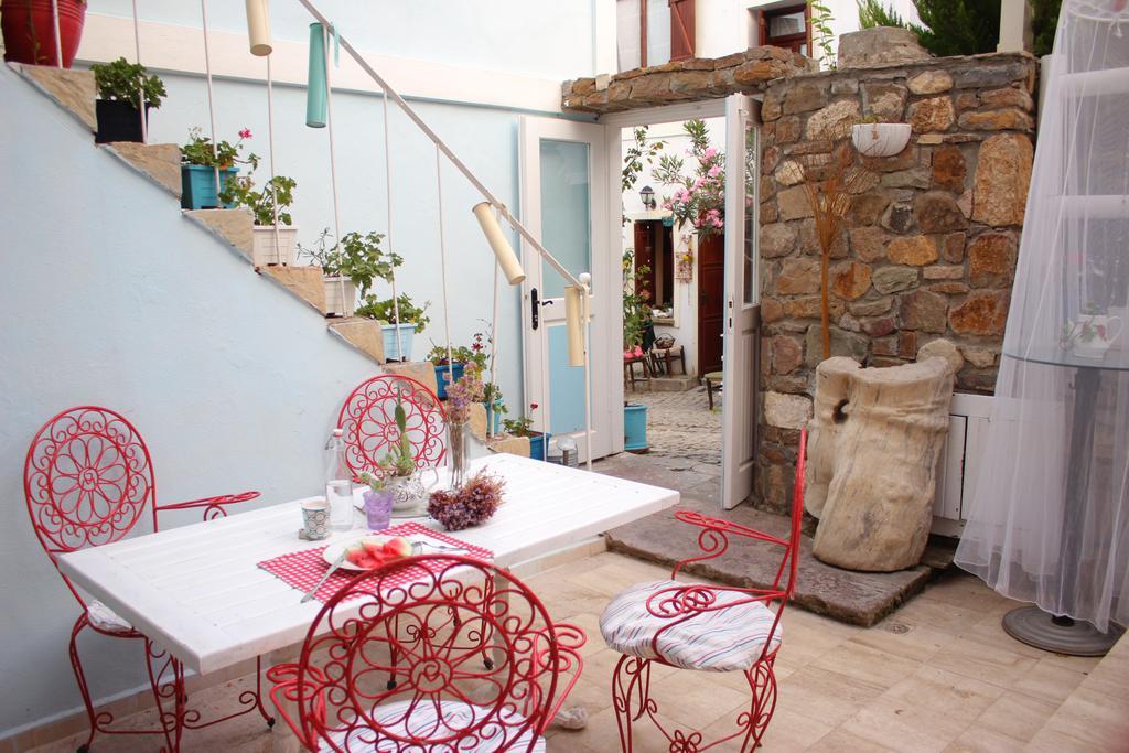 Akarsu Kalyopi Hotel Bozcaada Esterno foto