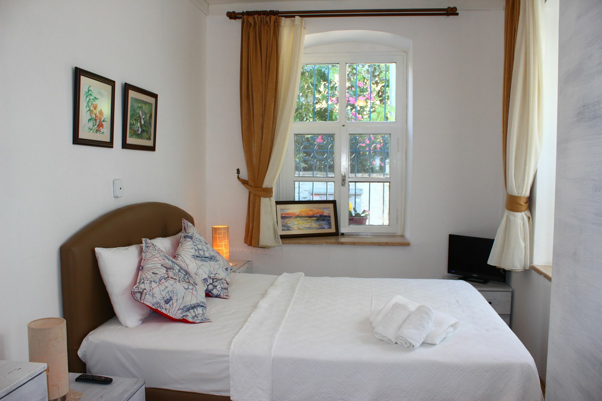 Akarsu Kalyopi Hotel Bozcaada Esterno foto